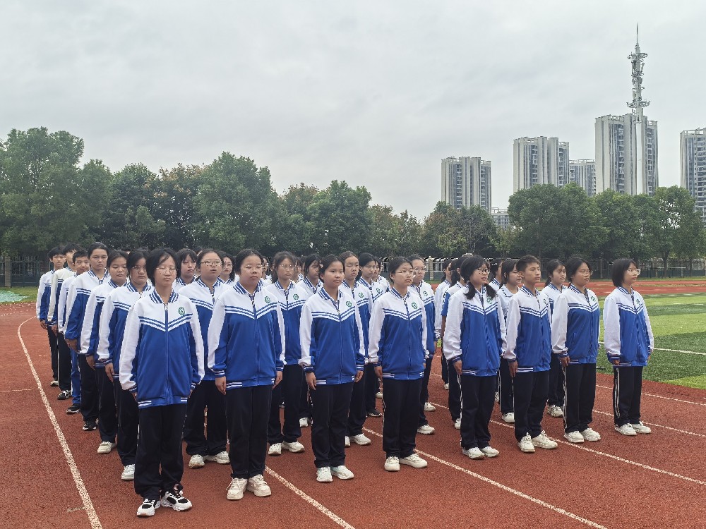 车胤中学军训 10月19日第五天军训